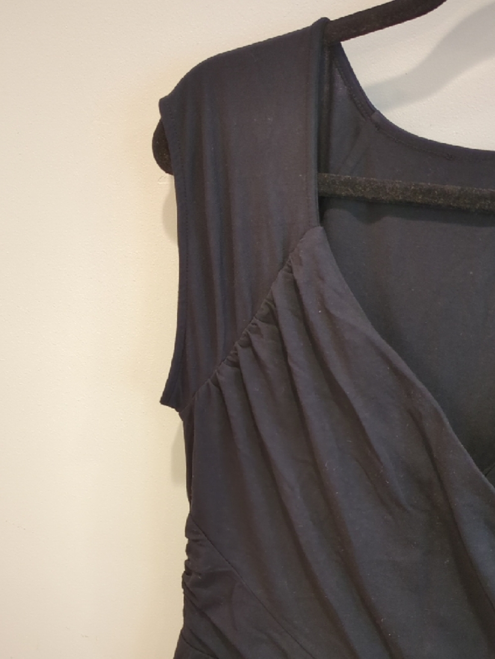Garnet Hill Black Sleeveless Wrap-Style Mini Dress Medium Minimalist Classic - Picture 4 of 7